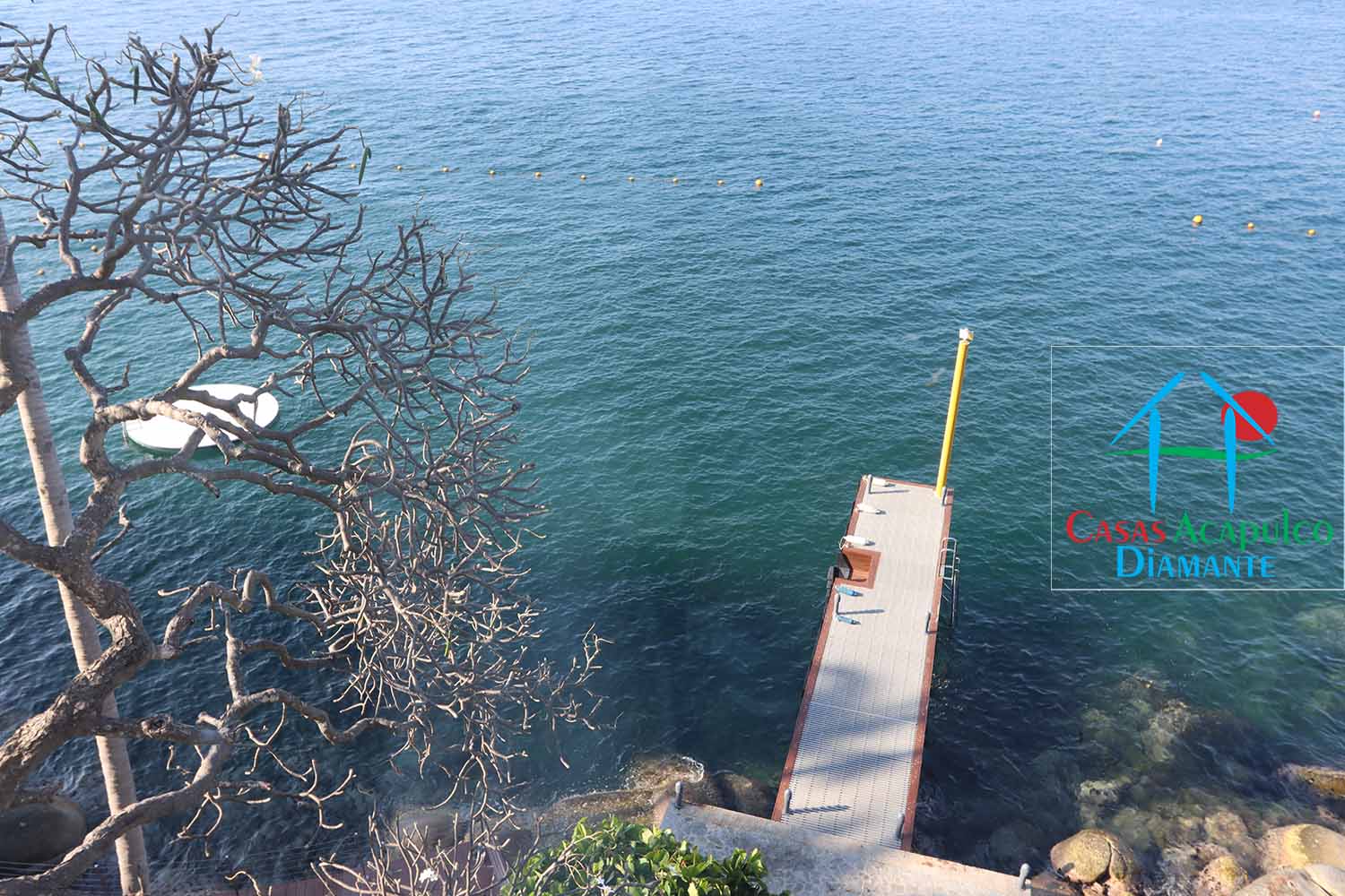 PortoChervo - Muelle y alberca 1 PortoChervo - Muelle y alberca 1